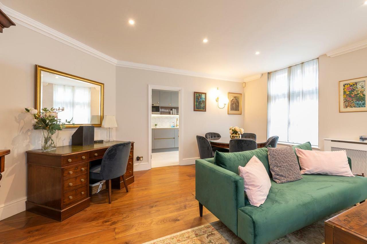 Joivy Beautiful 2 Bed Apt In The Heart Of Mayfair, Close To Tube Apartment London Exterior photo